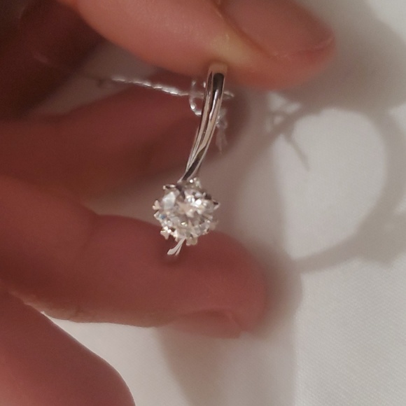 0.5 CT round Moissanite ring on 925 silver - Picture 9 of 9